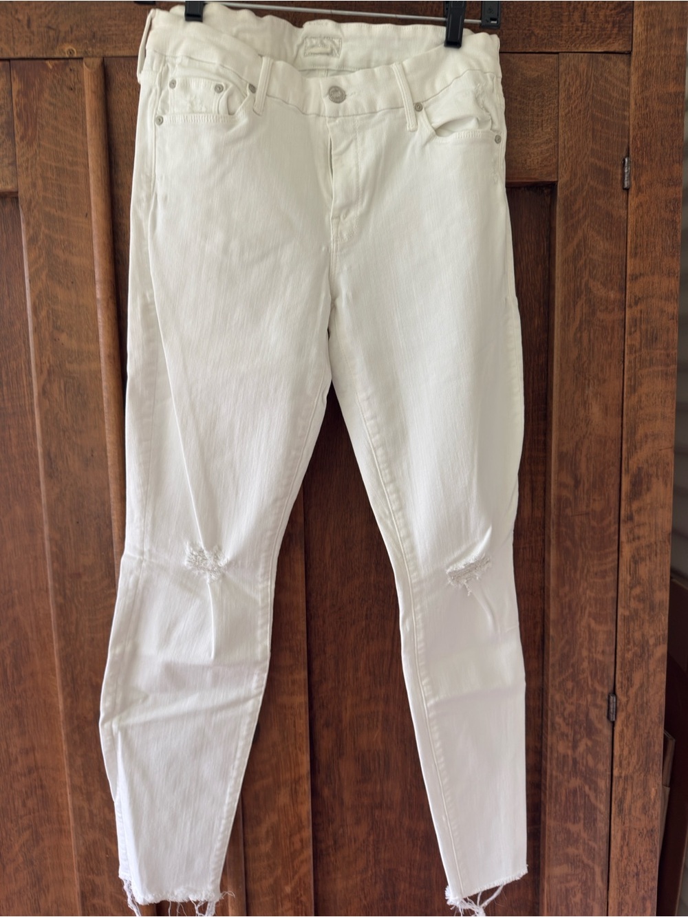 MOTHER Looker Ankle Fray in Little Miss Innocent Wash (White)